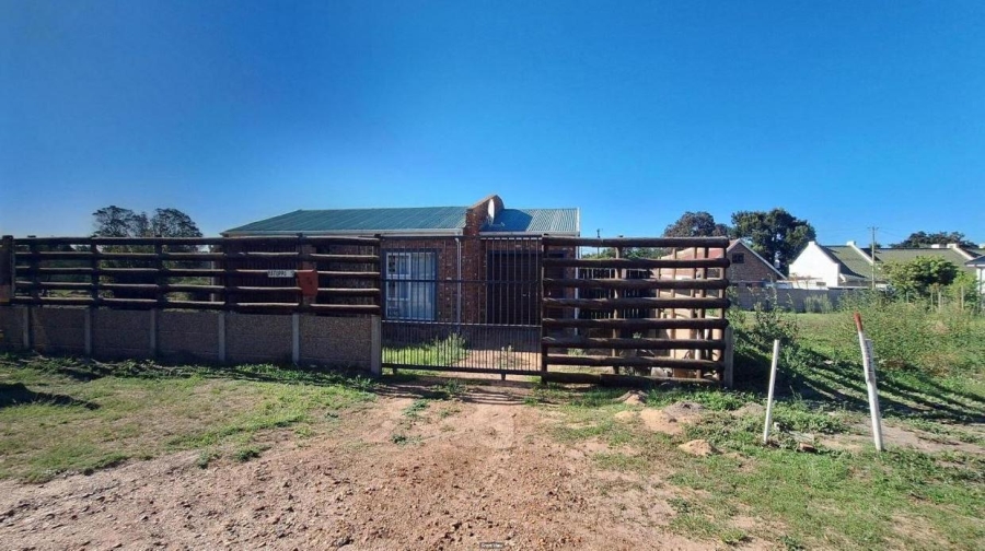 2 Bedroom Property for Sale in Albertinia Western Cape